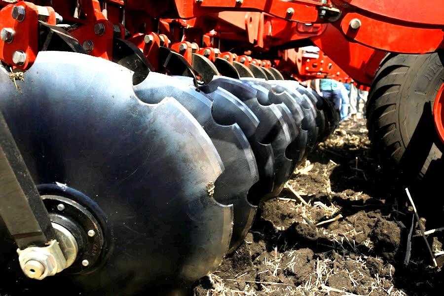 НУЛЬ ОБСЛУГОВУВАННЯ: LOZOVA MACHINERY удосконалила дискові борони