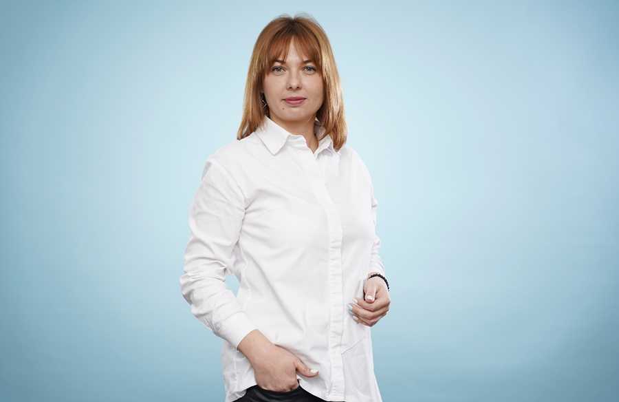 Oksana-Alyeksyeyeva Oksana-Alyeksyeyeva