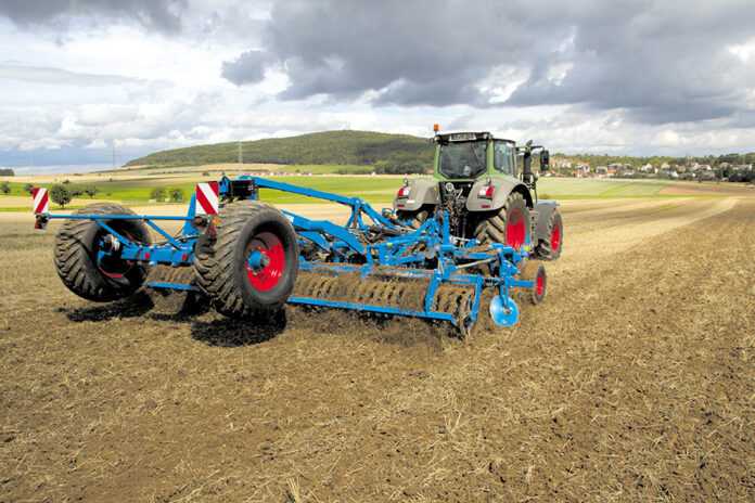 Lemken-Kristall-v-PP-Votchyna-idealne-pole-v-dva-slidy
