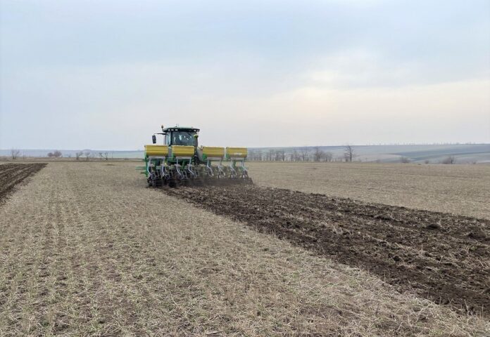 V-agroholdyngu-Agrejn-rozpovily-chomu-vyrishyly-vprovadyty-Strip-till