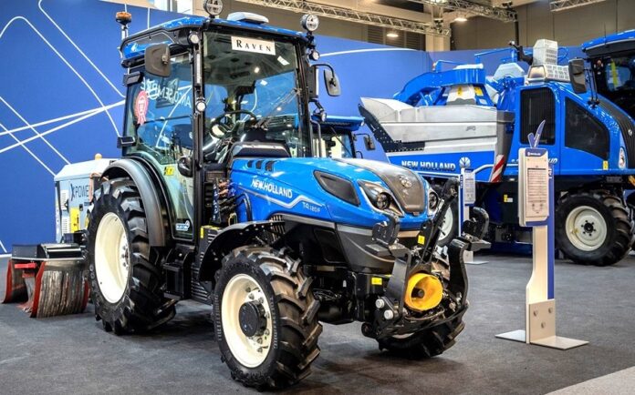 New Holland оновлює трактори T4 Specialty на модельний ряд 2025 року