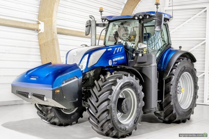 New Holland планує вперше показати новий T5 Dual Command