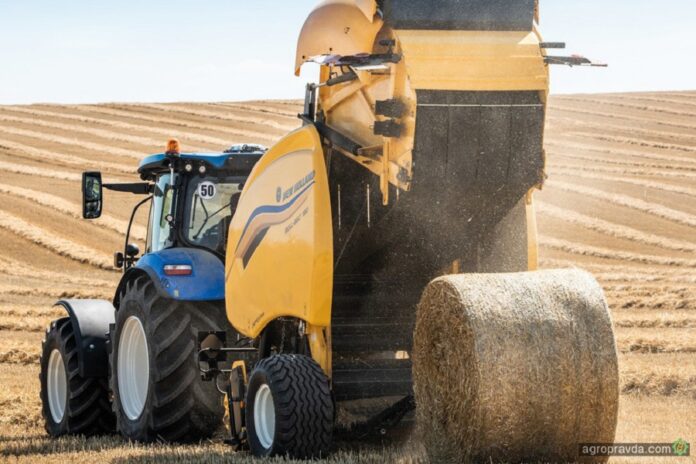 Прес-підбирачі New Holland Roll-Belt стають більш продуктивніші