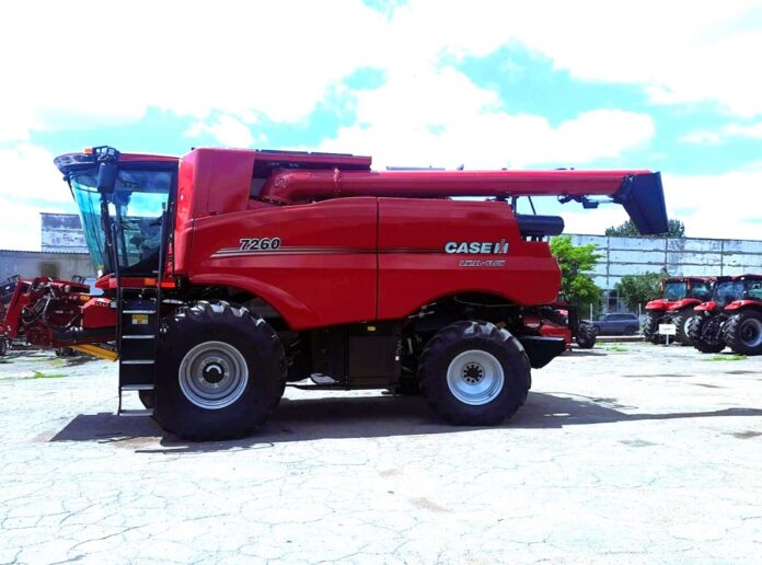 Новий стандарт ефективності комбайн Case IH Axial-Flow 7260 вже в Україні