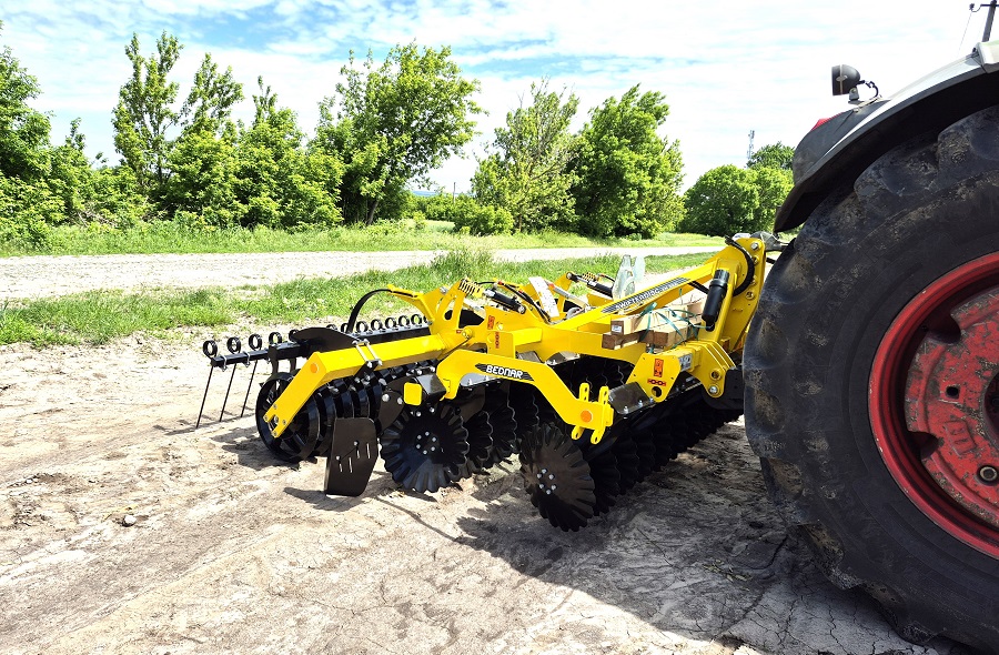 BEDNAR поставив чотири дискатори SWIFTERDISC XN 3500 для компанії МХП BEDNAR поставив чотири дискатори SWIFTERDISC XN 3500 для компанії МХП